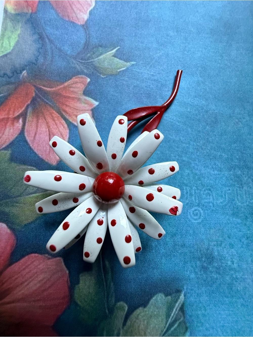 Red & White Floral Enamel Polka Dot Brooch.